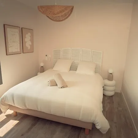 With Pool & Access Villa *